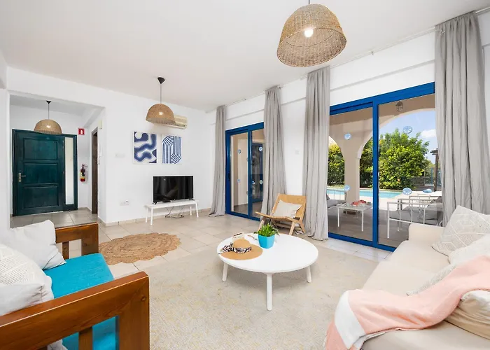 Poseidonas Villa Pegeia